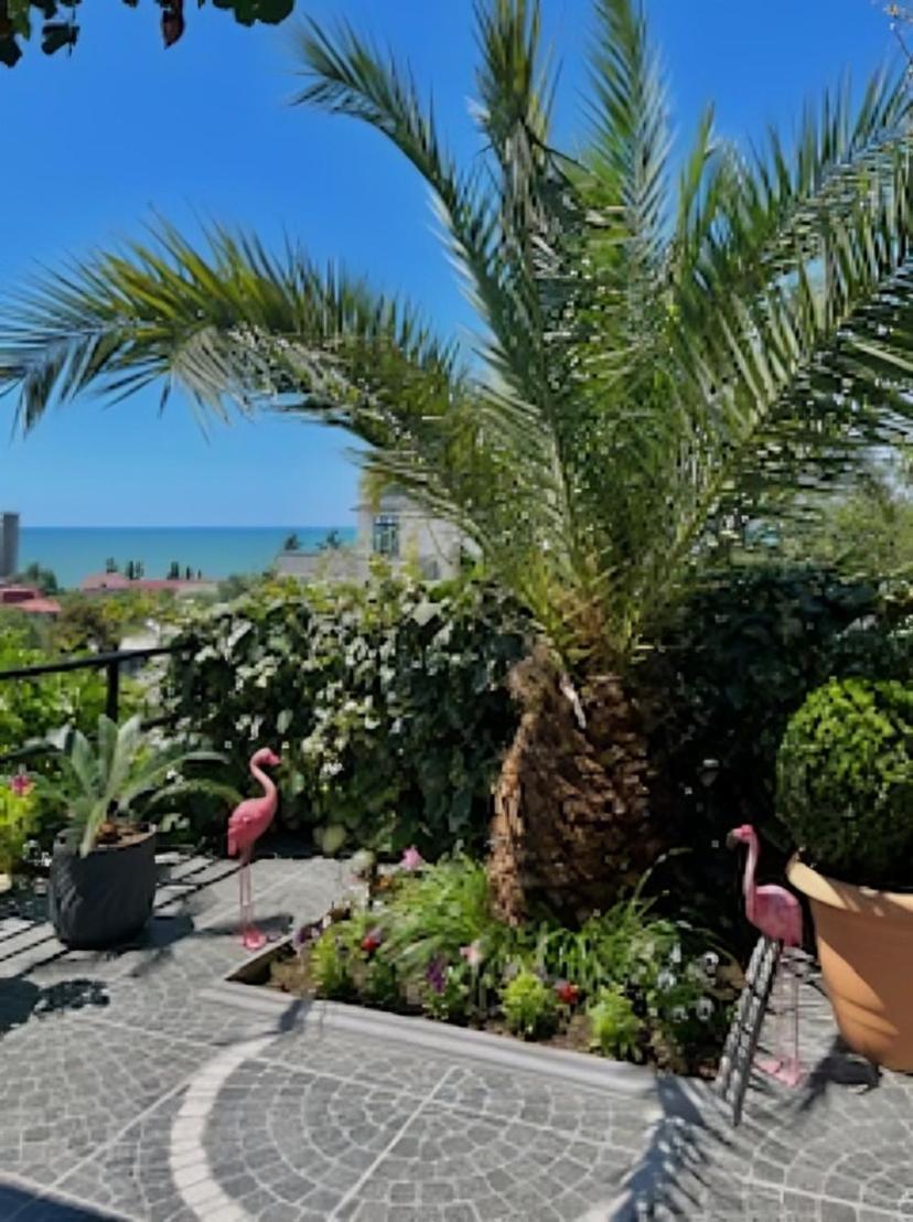 Kemeni Garden Hotel Batumi Exterior photo